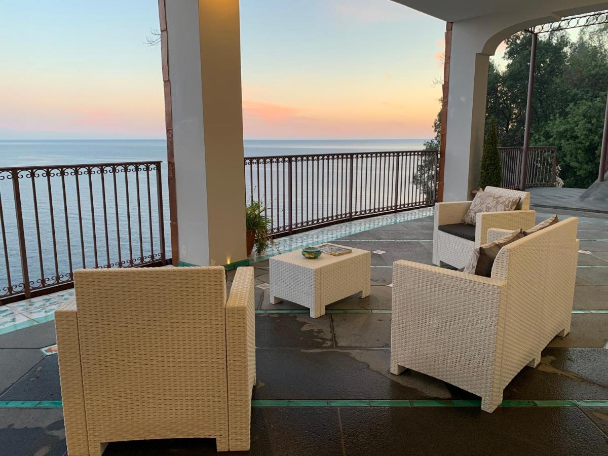 Villa Le Baste Furore Eksteriør billede